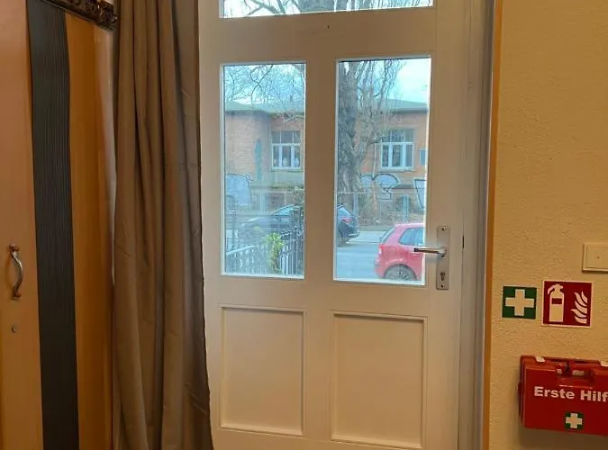 Sweet Inside Two * דרזדן